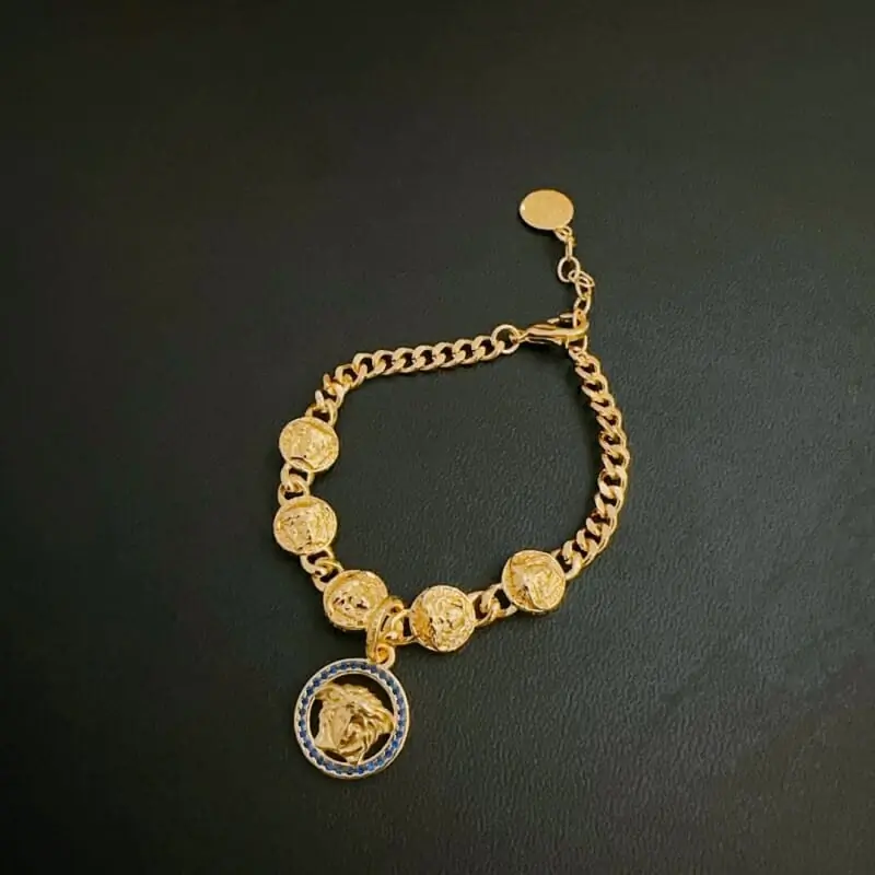 versace bracelets s_12350063